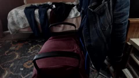freeamos online show from March 12, 5:38 pm