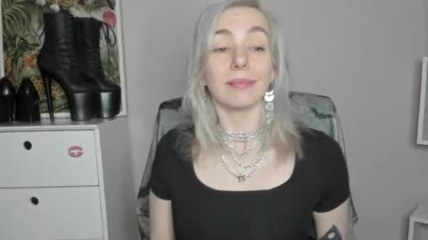 Anne online show from June 23, 6:33 am