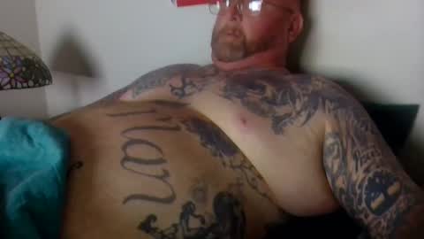 Snapshot of freebird739 chatting on October 14, 8:04 am Freebird739 online show from October 14, 8:04 am