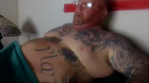 Snapshot of freebird739 chatting on November 3, 10:38 am Freebird739 online show from November 3, 10:38 am