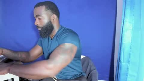 shakur online show from April 28, 6:35 pm