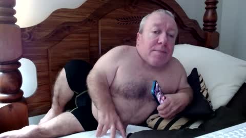 Cute Lil Man online show from September 27, 6:51 am