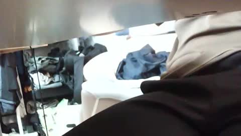 Snapshot of freeuptopia2 chatting on September 30, 2:49 am K-Dick online show from September 30, 2:49 am