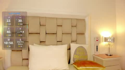 Frehia   online show from May 19, 2:45 pm