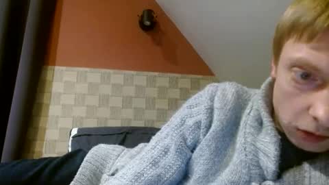 Snapshot of french59121 chatting on January 12, 4:45 pm Antoine online show from January 12, 4:45 pm