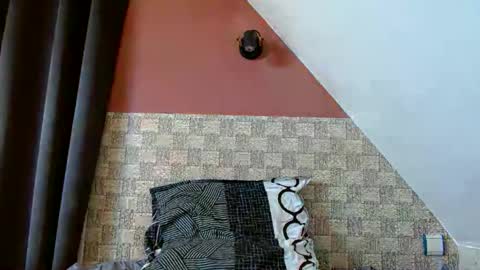 Snapshot of french59121 chatting on March 18, 10:29 am Antoine online show from March 18, 10:29 am