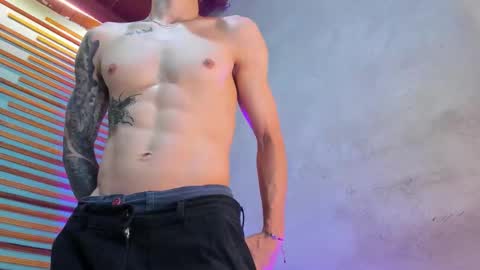 Xavier online show from December 3, 7:23 pm