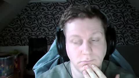 French fries online show from December 8, 8:30 am