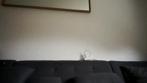 Snapshot of frenchhard0000 chatting on February 3, 8:35 am Horny french hard online show from February 3, 8:35 am