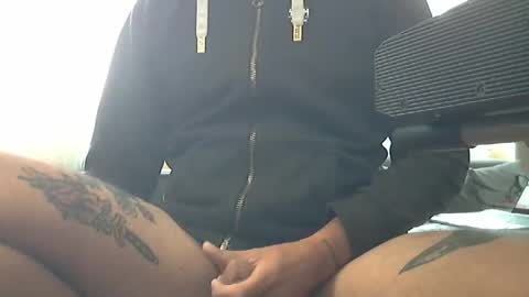 frenchpapalover online show from November 13, 8:13 am