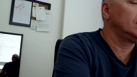 Snapshot of frenchrickdaddy chatting on August 7, 11:01 am Rick online show from August 7, 11:01 am