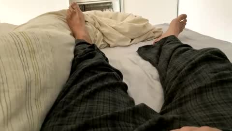 Snapshot of frenchvisitor chatting on February 8, 9:23 am frenchvisitor online show from February 8, 9:23 am