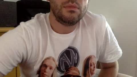 frenchy_from_paris online show from June 27, 11:15 am