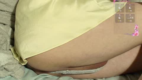 Snapshot of frenulumsnap chatting on February 16, 1:27 pm Meadow online show from February 16, 1:27 pm