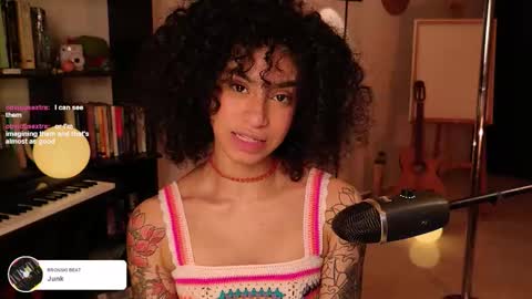 Vale online show from December 15, 2:05 am