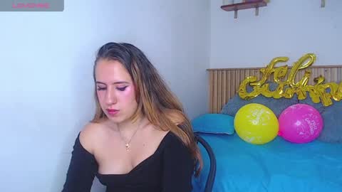  - My name is Sara online show from March 31, 8:09 pm