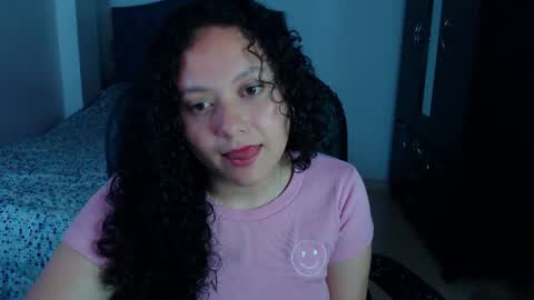 Snapshot of freud_x_louise1 chatting on July 16, 3:40 pm Louise online show from July 16, 3:40 pm