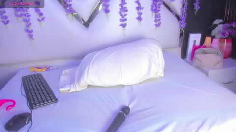 Freya online show from May 7, 4:29 am
