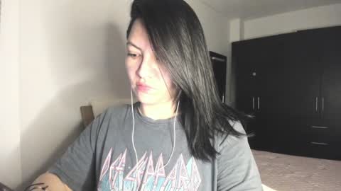 Snapshot of freya_shaik_ chatting on January 28, 5:00 am freya_shaik_ online show from January 28, 5:00 am