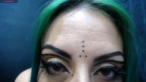 freyaa_sorceress online show from February 7, 3:12 am