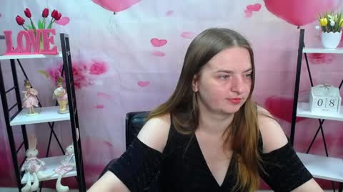FreyaDak online show from May 8, 5:18 pm