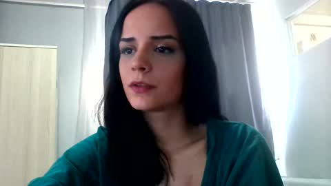 Freya online show from February 12, 1:37 pm