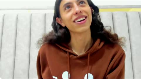 FreyaMoller  online show from February 25, 7:12 pm