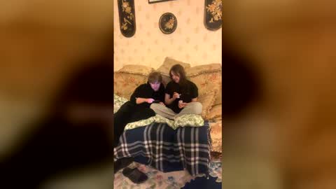 freyaspilberg online show from February 4, 8:36 pm