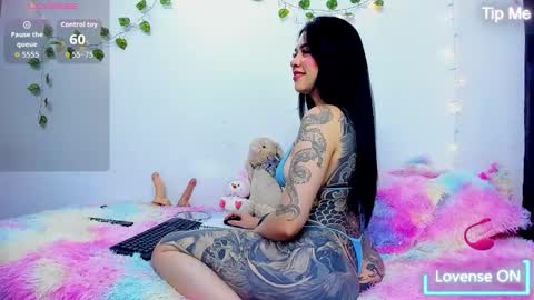 Snapshot of freyja_rouse chatting on October 26, 1:22 am Freyja Rouse online show from October 26, 1:22 am