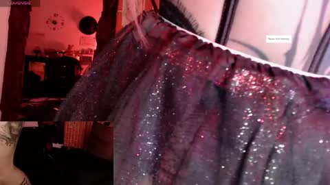 Snapshot of freyjalodbrok chatting on June 6, 7:51 pm Call me Lilith online show from June 6, 7:51 pm