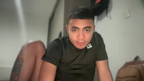 freyva_ online show from January 22, 12:16 am