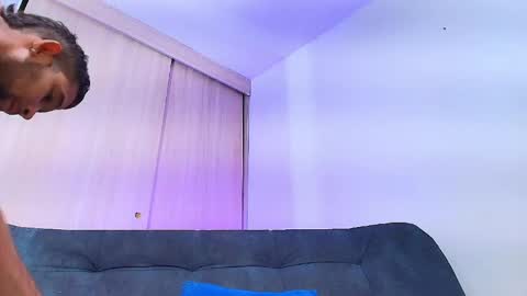 Snapshot of freyva_ chatting on April 24, 10:56 pm freyva_ online show from April 24, 10:56 pm