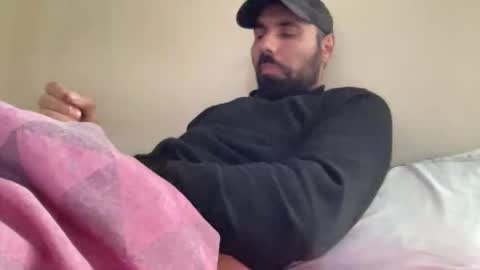 Snapshot of frezer09 chatting on April 4, 3:09 pm frezer09 online show from April 4, 3:09 pm