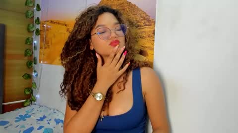 Snapshot of frezzita_ chatting on October 23, 8:07 pm Frezzita online show from October 23, 8:07 pm