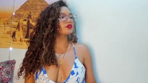 Snapshot of frezzita_ chatting on October 29, 7:26 pm Frezzita online show from October 29, 7:26 pm