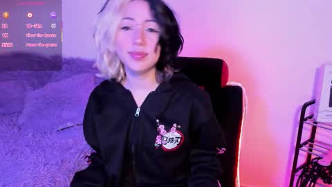 frida_lassi_ online show from October 2, 11:06 am