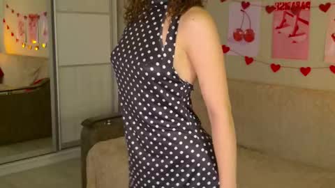 Snapshot of fridacure chatting on October 23, 7:23 pm Frida online show from October 23, 7:23 pm