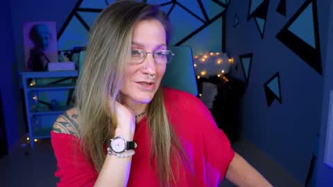 Frida Tander online show from December 15, 12:28 pm