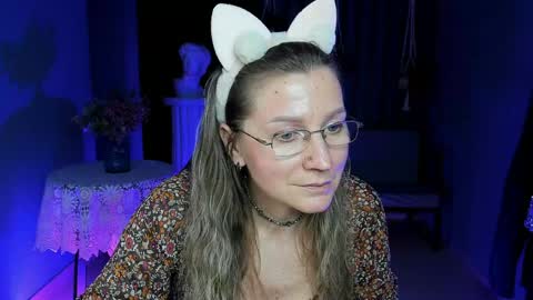 Frida Tander online show from January 17, 12:10 pm