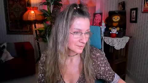 Frida Tander online show from February 14, 12:03 pm