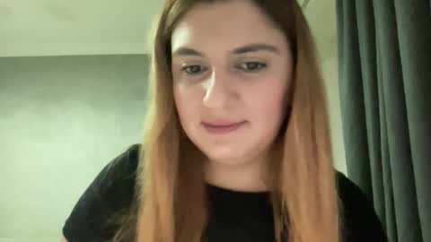 Snapshot of friday_nightt_ chatting on September 26, 4:33 pm friday_nightt_ online show from September 26, 4:33 pm