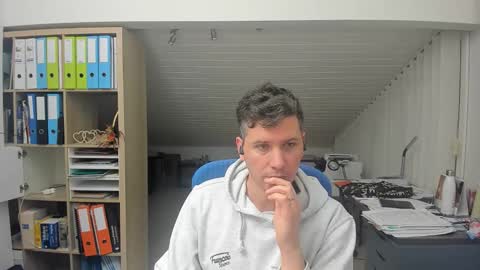 Francois online show from November 24, 7:02 pm