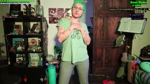   Jaywise Frogfoot  online show from April 22, 4:52 pm