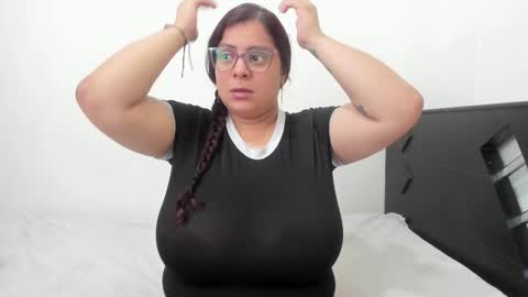 Lucy online show from October 28, 7:27 pm