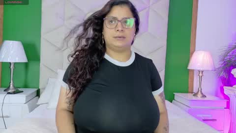 Lucy online show from April 23, 1:24 pm