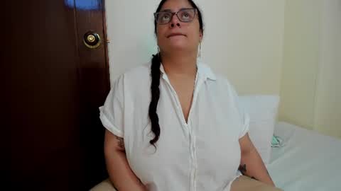 Lucy online show from July 8, 7:40 pm