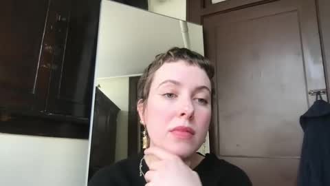 Snapshot of fromqueenvenus chatting on March 8, 3:45 pm Venus online show from March 8, 3:45 pm