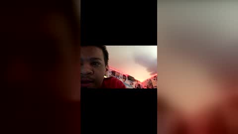 Snapshot of frozen232 chatting on March 23, 5:44 am Fabian online show from March 23, 5:44 am