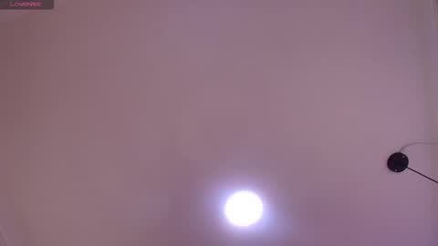 Snapshot of frreya_ chatting on December 18, 6:14 pm Frreya online show from December 18, 6:14 pm