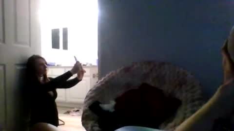 Snapshot of ftfmob4life chatting on December 22, 11:40 am Wolfie online show from December 22, 11:40 am